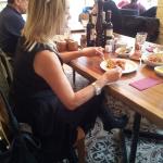 Sınırların ne olduğunu unutturan Suna